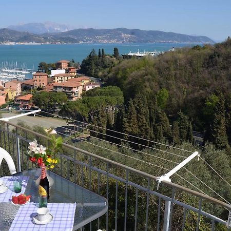 Wonderful Sea View - Terrace And Parking Apartment Fezzano  Exterior photo
