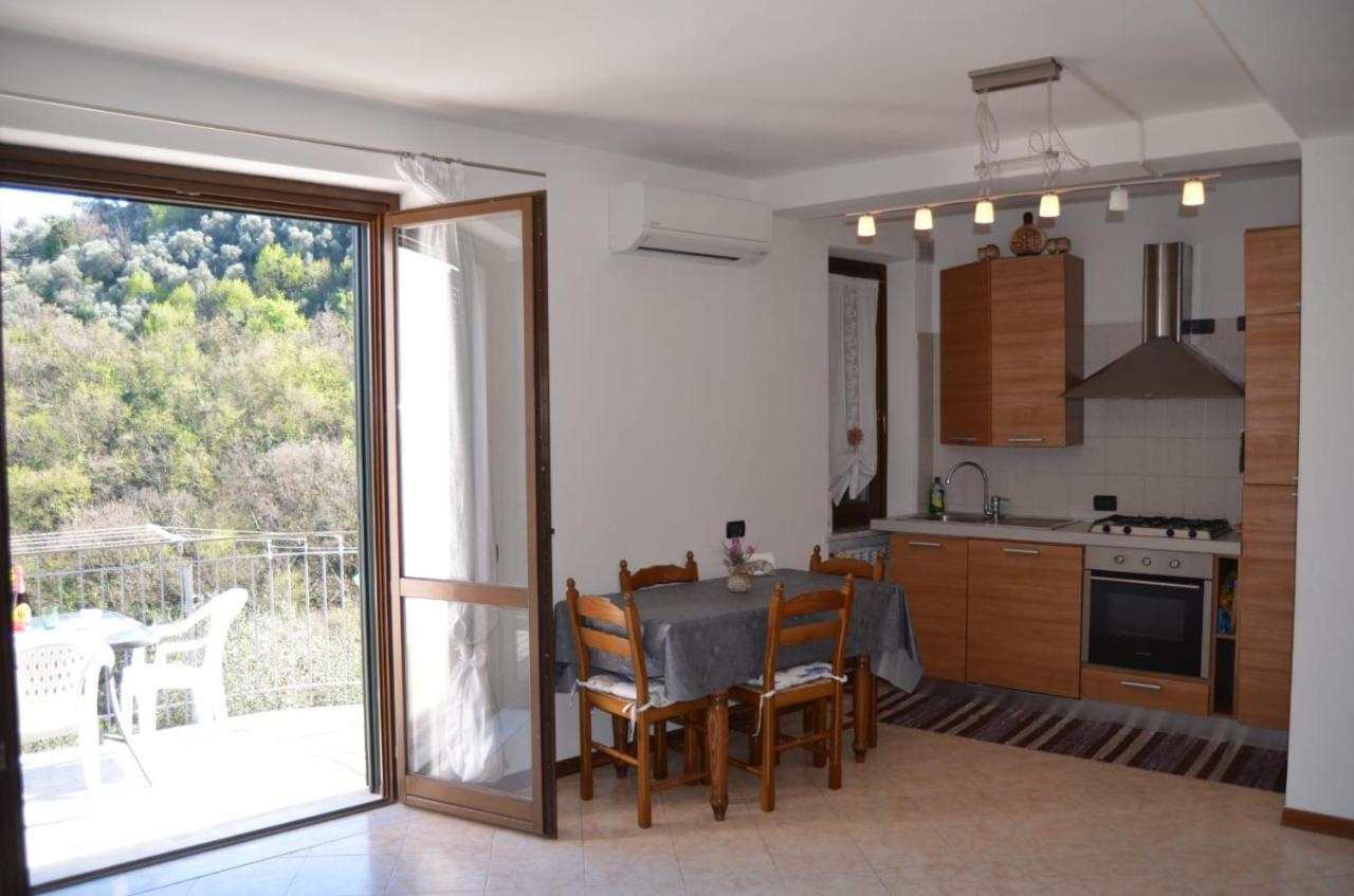 Wonderful Sea View - Terrace And Parking Apartment Fezzano  Exterior photo